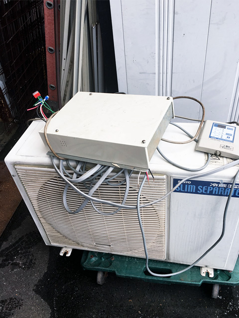 サンヨープレハブ型1坪冷蔵庫PCU-SN100ME冷却ユニット画像