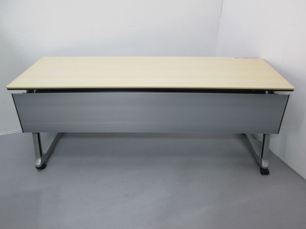 オカムラ サイドスタックテーブル 81A4KBMH46 サイドスタックテーブル 81A4KBMH46