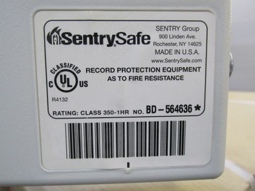 Sentry Safe 耐火金庫 350-1HR 耐火金庫 350-1HR