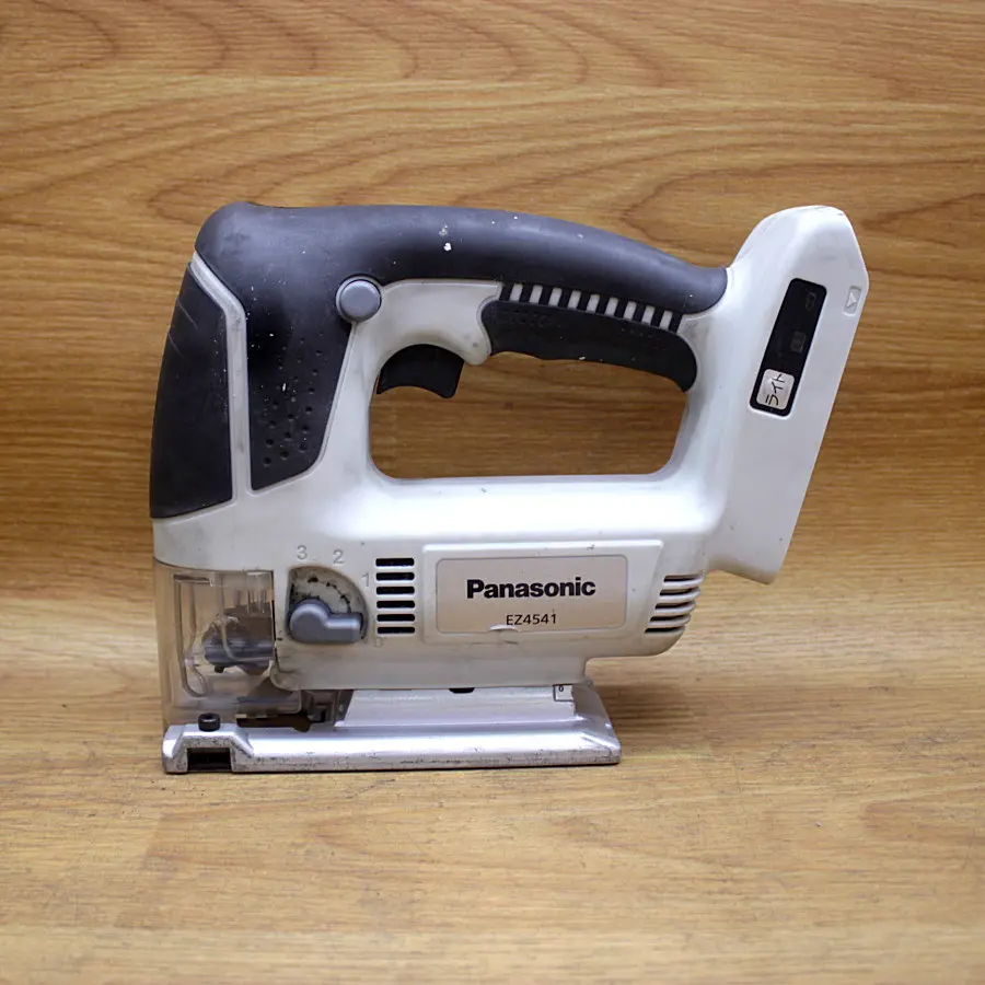 パナソニック 充電式ジグソー EZ4541LZ1S 充電式ジグソー EZ4541LZ1S