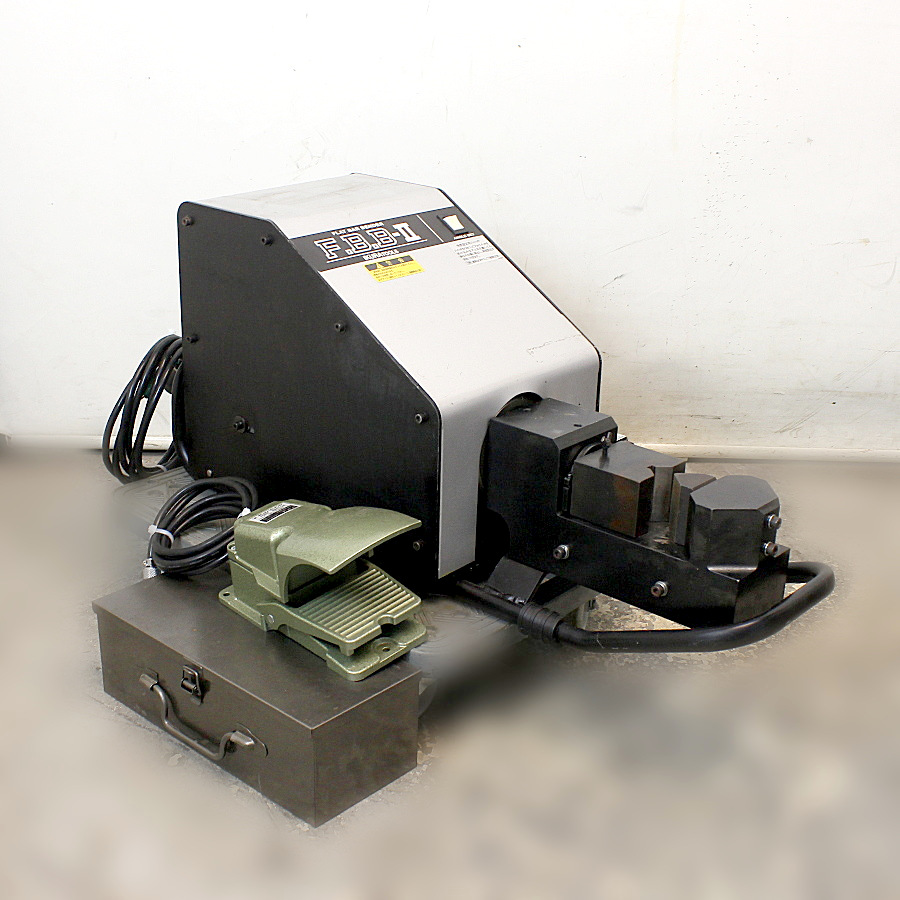 IKURA/育良精機 電動油圧式 フラットバー加工機 FBB-II 電動油圧式 フラットバー加工機 FBB-II
