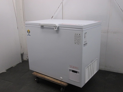 カノウ冷機 超低温フリーザー AT150型