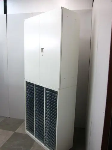 オカムラ A4クリアケース・両開き上下書庫 4H312Y ZA75 A4クリアケース・両開き上下書庫 4H312Y ZA75