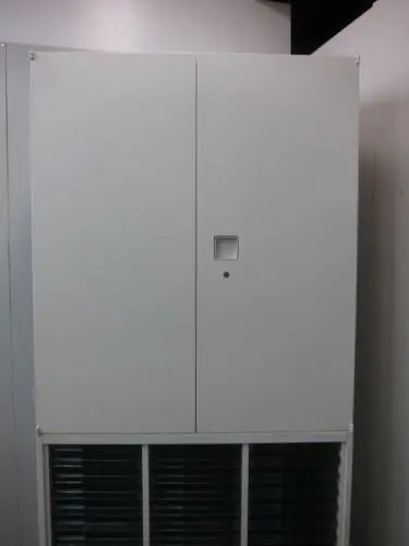 オカムラ A4クリアケース・両開き上下書庫 4H312Y ZA75 A4クリアケース・両開き上下書庫 4H312Y ZA75