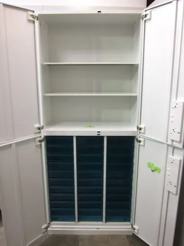 コクヨ 扉付きA4クリアケース・両開き上下書庫 BWUH-SU59SAWN 扉付きA4クリアケース・両開き上下書庫 BWUH-SU59SAWN