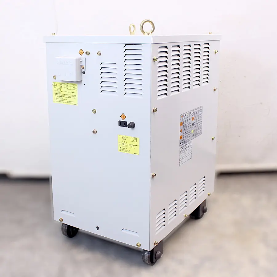 Panasonic/パナソニック CO2/MAG半自動溶接機 YD-350KR2 CO2/MAG半自動溶接機 YD-350KR2