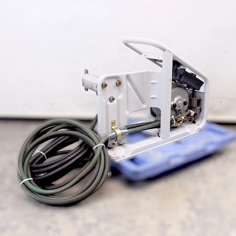 Panasonic/パナソニック CO2/MAG半自動溶接機 YD-350KR2 CO2/MAG半自動溶接機 YD-350KR2