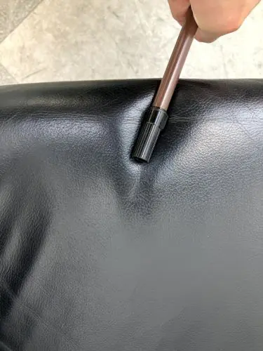 オカムラ キャスター付き固定肘付きミーティングチェア L286ZF P553 キャスター付き固定肘付きミーティングチェア L286ZF P553