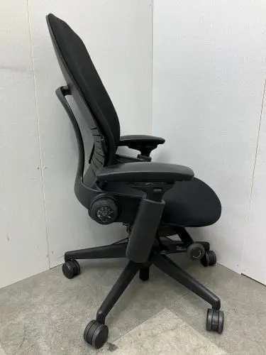 スチールケース/Steelcase 可動肘付きリープV2チェア  可動肘付きリープV2チェア 