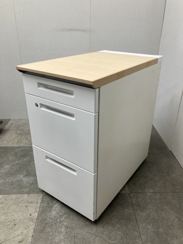 コクヨ 3段脇机 iS(アイエス)シリーズ 3段脇机 iS(アイエス)シリーズ