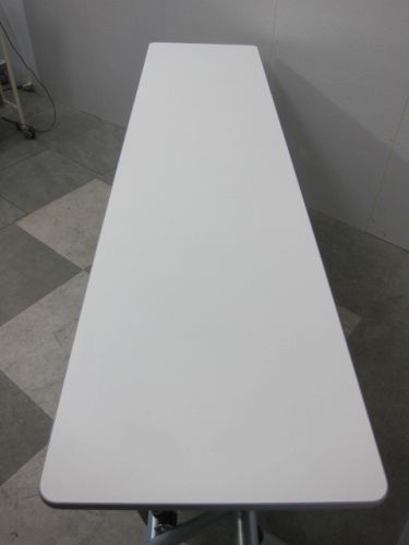 イトーキ 1800サイドスタックテーブル TNX-184LV-W9 1800サイドスタックテーブル TNX-184LV-W9