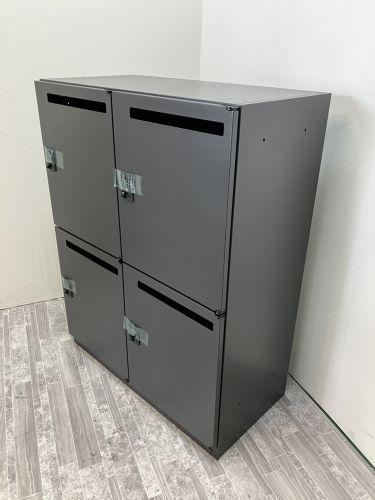 アイリスチトセ 4人用パーソナルロッカー SSN45PB-4HA-NBK 4人用パーソナルロッカー SSN45PB-4HA-NBK