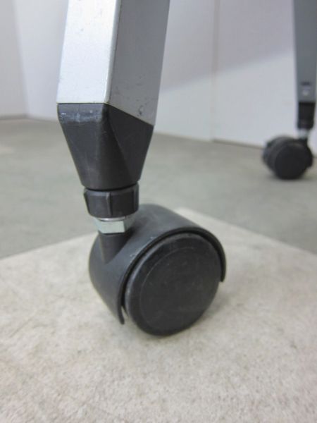 イトーキ 1500サイドスタックテーブル  1500サイドスタックテーブル 