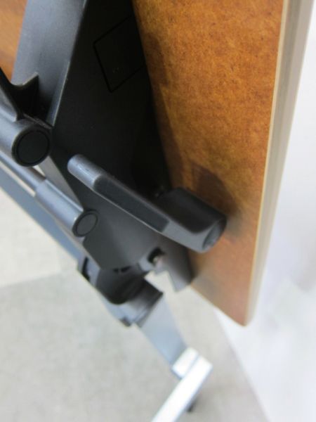 イトーキ 1500サイドスタックテーブル  1500サイドスタックテーブル 