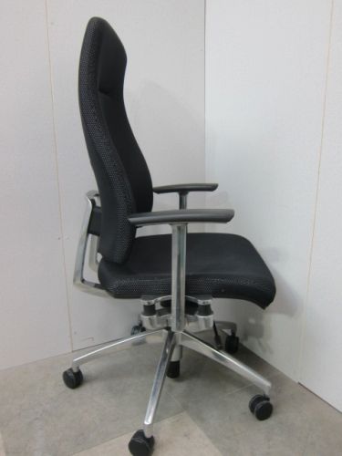 プラス/PLUS 肘付きリオルガチェア KB-RP61SPL 肘付きリオルガチェア KB-RP61SPL