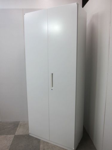 ウチダ 壁面両開き書庫 5-825-1212 壁面両開き書庫 5-825-1212