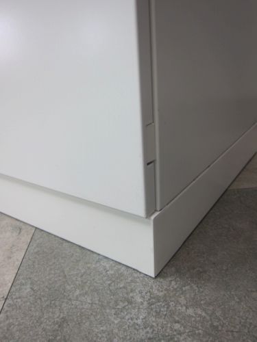 コクヨ 壁面両開き書庫 EDIA 壁面両開き書庫 EDIA