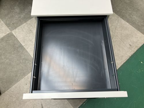 プラス 1200平デスク+ワゴンセット  1200平デスク+ワゴンセット 