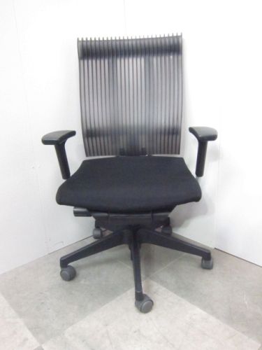 イトーキ 肘付きスピーナチェア KE-757GP-T1T1SG 肘付きスピーナチェア KE-757GP-T1T1SG