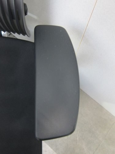 イトーキ 肘付きスピーナチェア KE-757GP-T1T1SG 肘付きスピーナチェア KE-757GP-T1T1SG