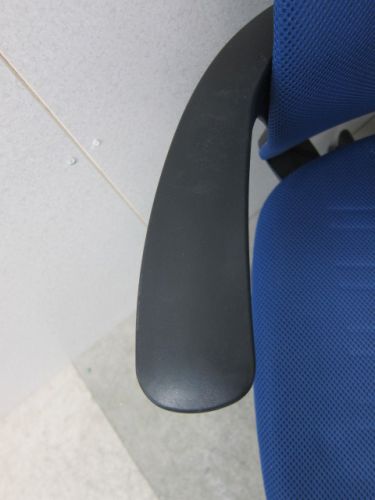 コクヨ 肘付きM4チェア CRS-G2201N 肘付きM4チェア CRS-G2201N