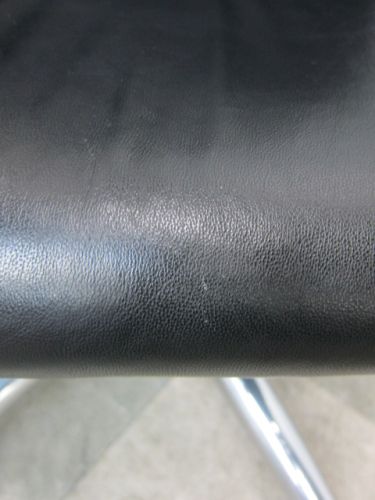 イトーキ エグゼクティブチェア KWC-105LA-Z9 T1 エグゼクティブチェア KWC-105LA-Z9 T1