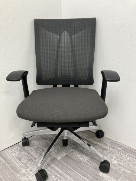 イトーキ 固定肘付セレーオチェア KF-570JB-ZTW2 固定肘付セレーオチェア KF-570JB-ZTW2