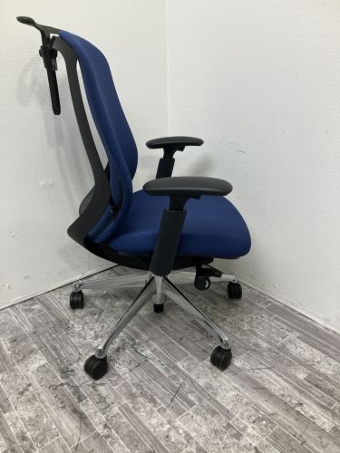 オカムラ 可動肘付シルフィーチェア C688BR FSF3 可動肘付シルフィーチェア C688BR FSF3