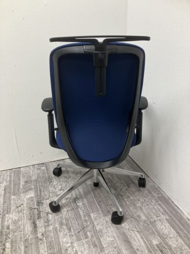 オカムラ 可動肘付シルフィーチェア C688BR FSF3 可動肘付シルフィーチェア C688BR FSF3