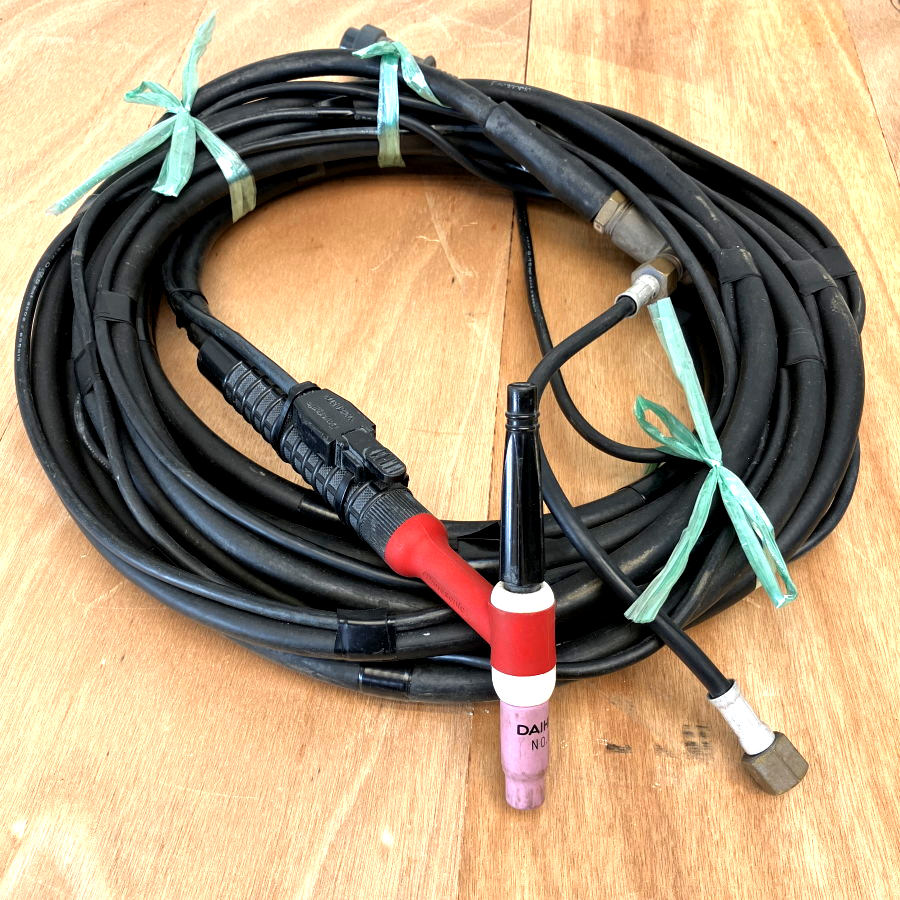 Panasonic/パナソニック インバータ制御直流TIG溶接用電源 YC-300TR6 インバータ制御直流TIG溶接用電源 YC-300TR6