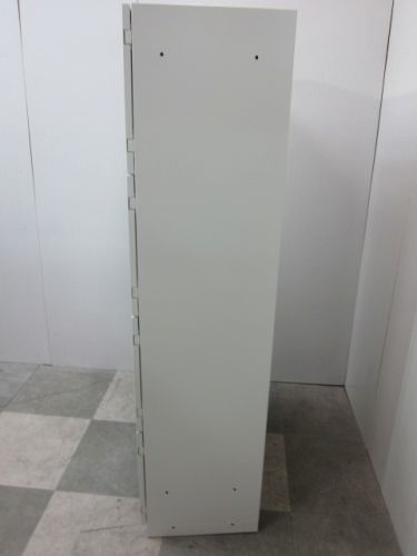 イトーキ 8人用パーソナルロッカー H2-M18908ST-W9 8人用パーソナルロッカー H2-M18908ST-W9