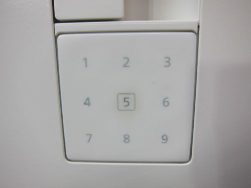 イトーキ 8人用パーソナルロッカー H2-M18908ST-W9 8人用パーソナルロッカー H2-M18908ST-W9