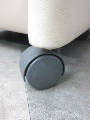 イトーキ 応接ミーティングチェア XK-21 応接ミーティングチェア XK-21