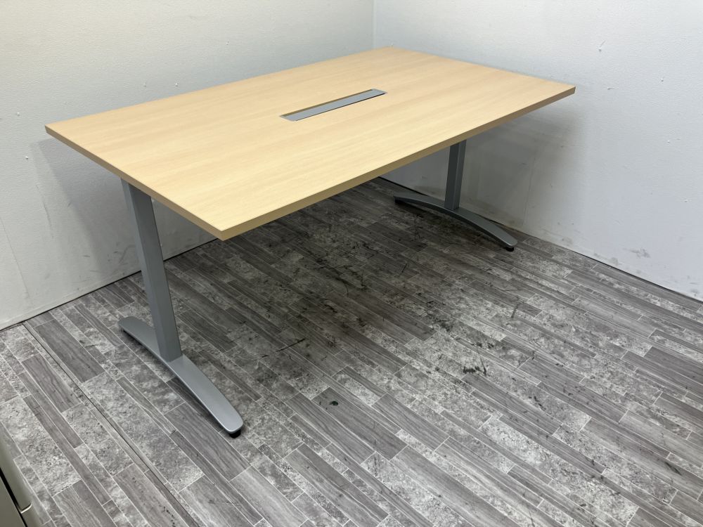 PLUS/プラス 1500ミーティングテーブル  1500ミーティングテーブル 