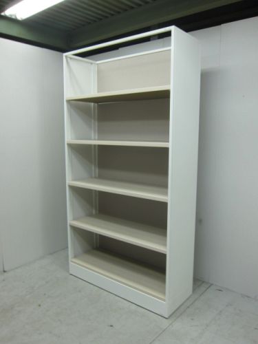 オカムラ シェルフラック ライブス シェルフラック ライブス