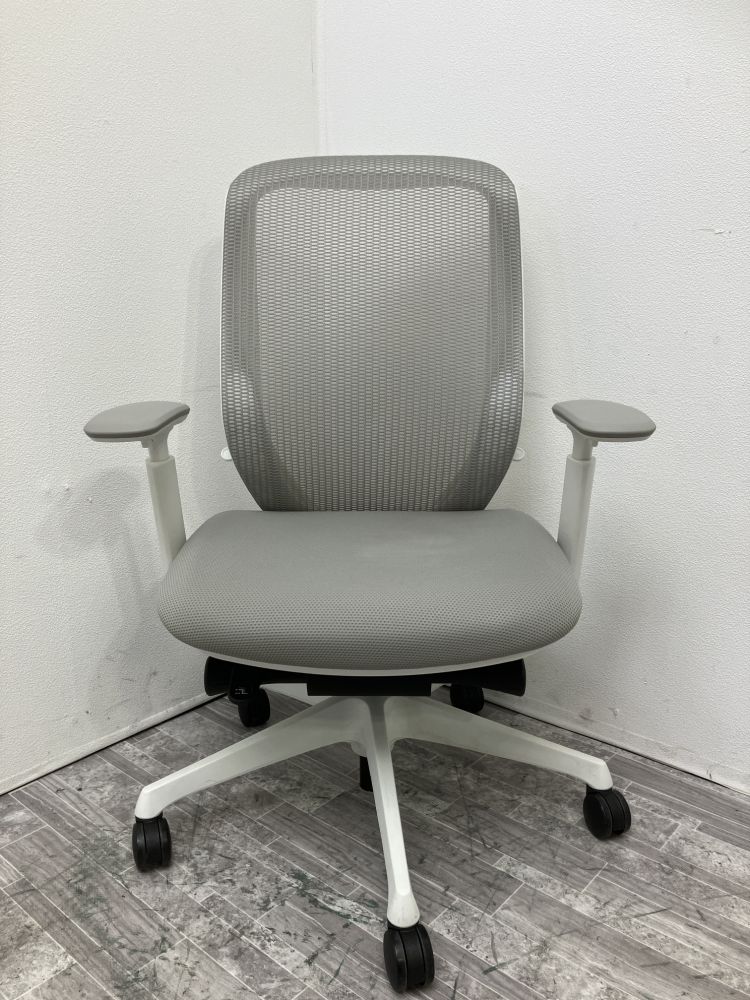 オカムラ 可動肘付シルフィーチェア C685XW FMP3 可動肘付シルフィーチェア C685XW FMP3