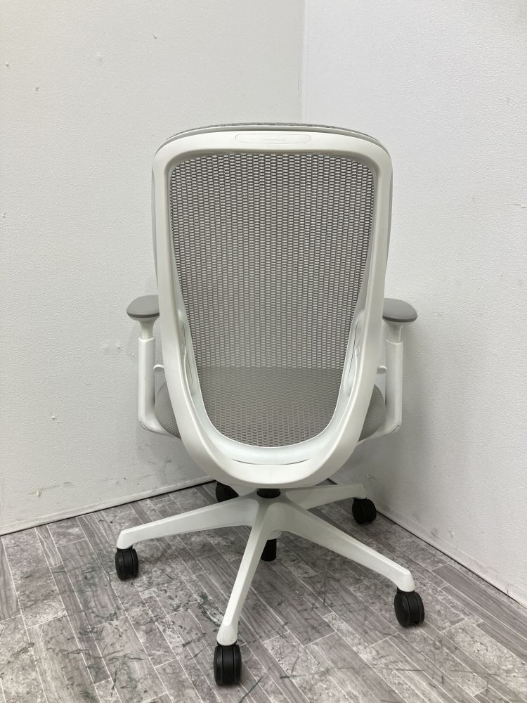 オカムラ 可動肘付シルフィーチェア C685XW FMP3 可動肘付シルフィーチェア C685XW FMP3