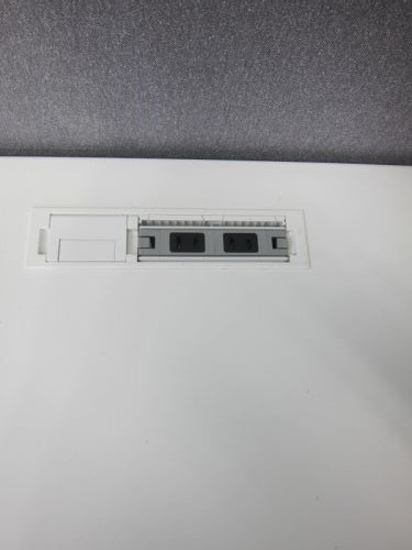 オカムラ デスクパネル付き電動昇降式1150平デスク 3S104P MG99 デスクパネル付き電動昇降式1150平デスク 3S104P MG99