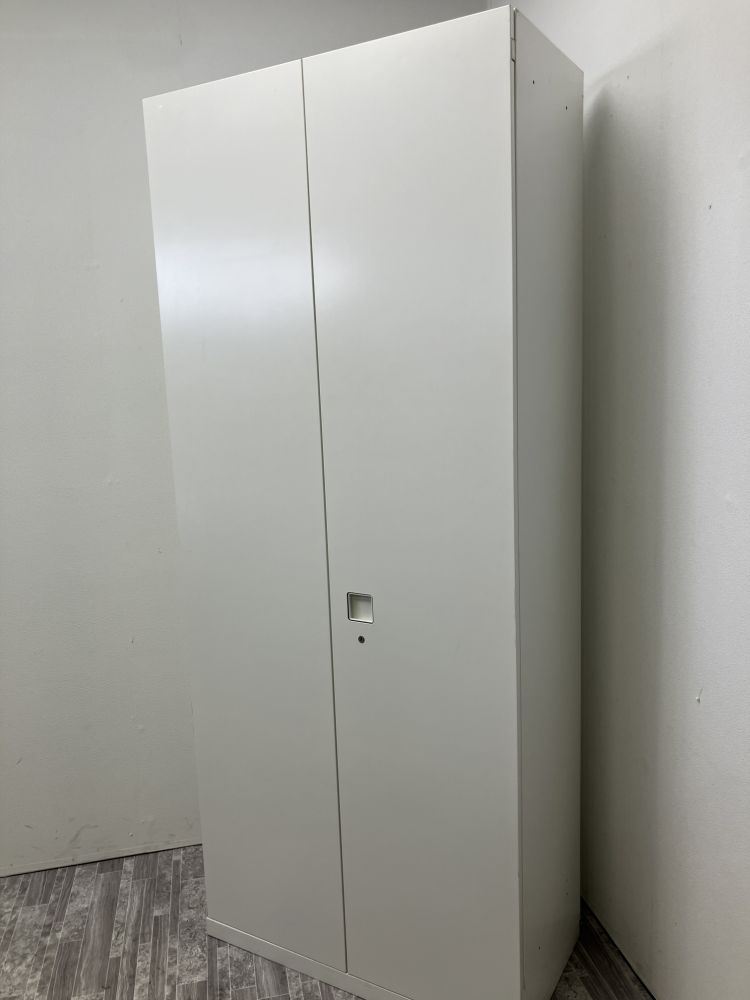 オカムラ 壁面両開き書庫 4B318F ZA75 壁面両開き書庫 4B318F ZA75