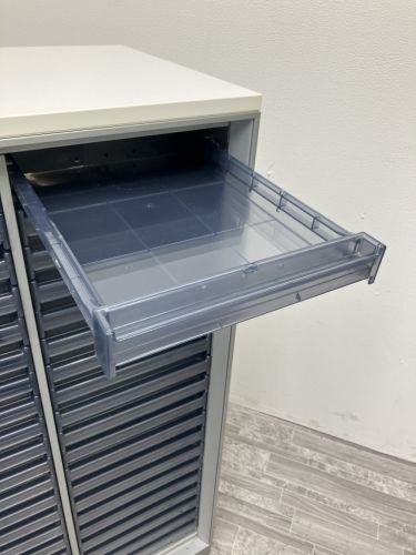 コクヨ 天板付きA4クリアケース書庫  天板付きA4クリアケース書庫 