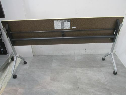 コクヨ 1800サイドスタックテーブル/リーフラインシリーズ KTT-1200 M10N 1800サイドスタックテーブル/リーフラインシリーズ KTT-1200 M10N