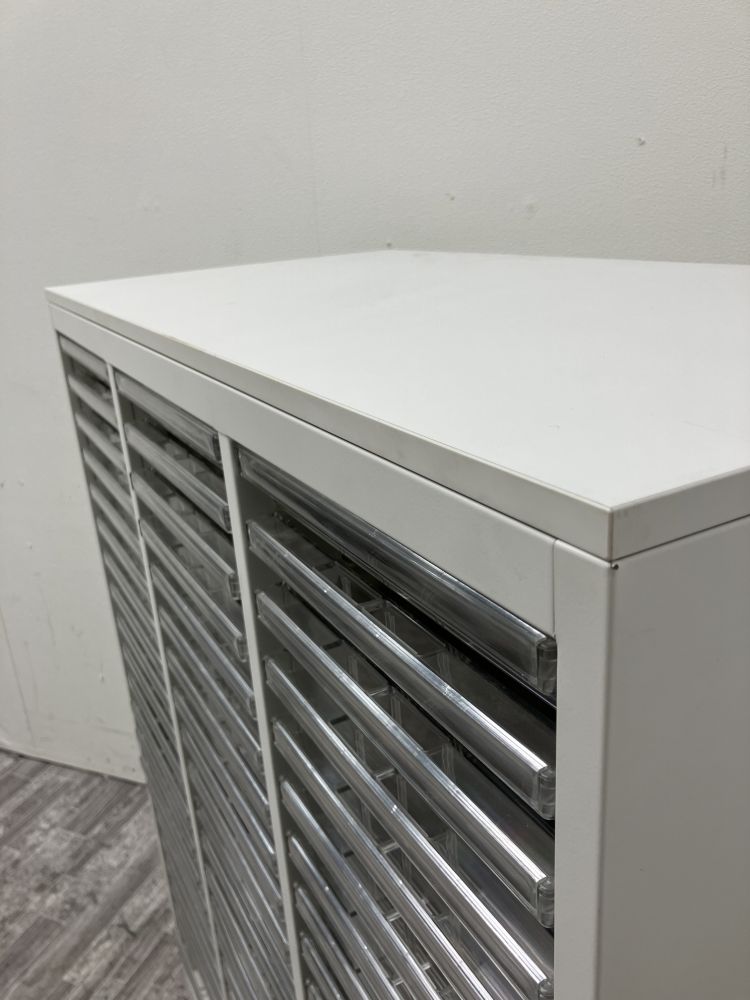 クロガネ 天板付きA4クリアケース書庫 white 天板付きA4クリアケース書庫 white