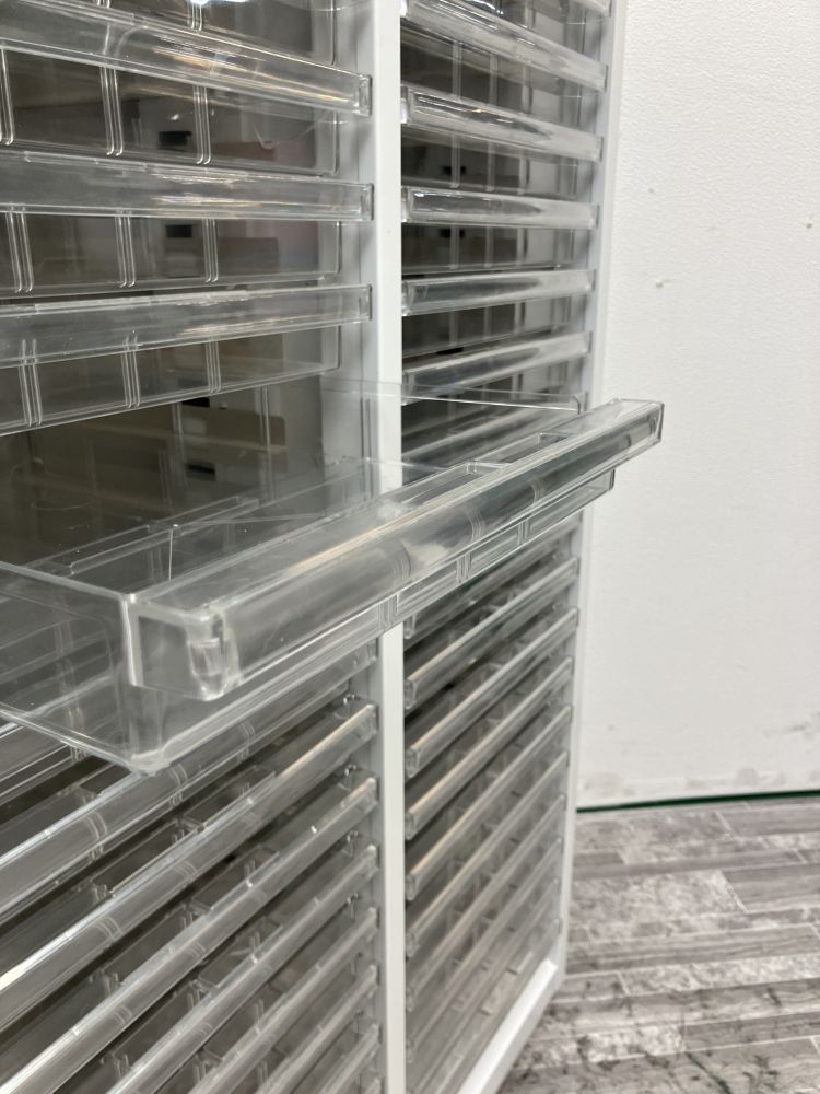 クロガネ 天板付きA4クリアケース書庫 white 天板付きA4クリアケース書庫 white