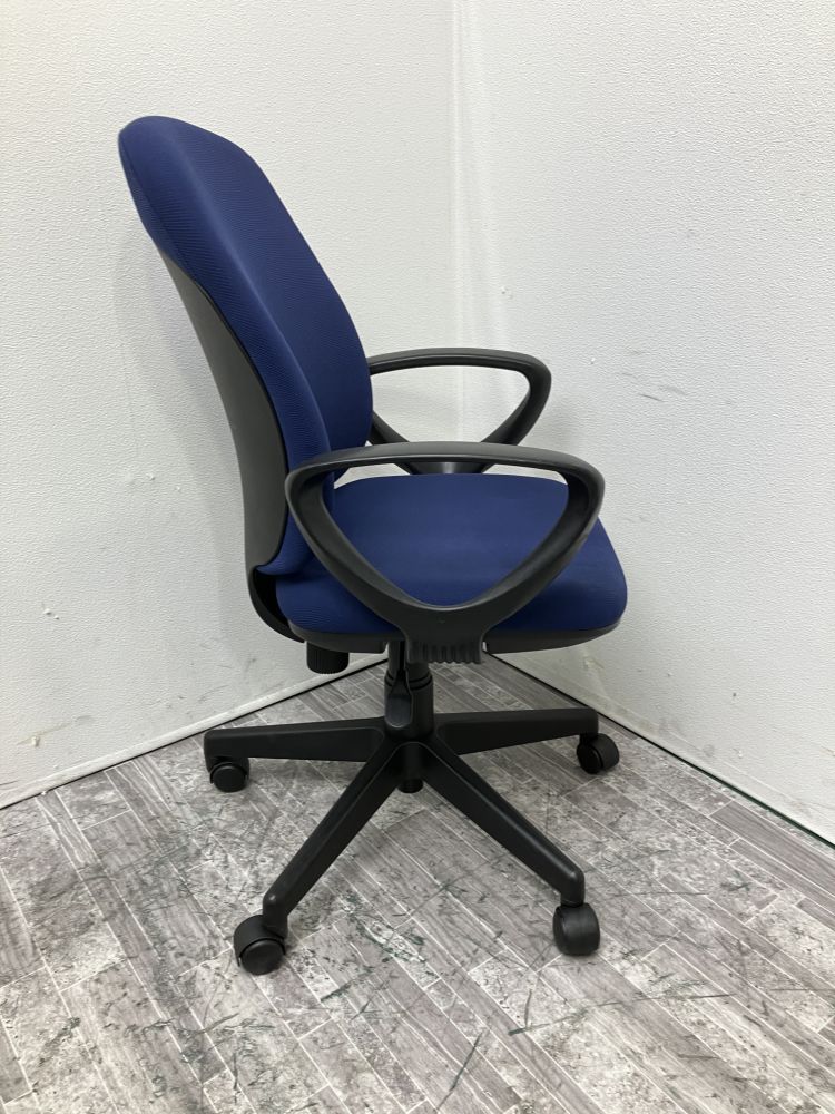 PLUS(プラス) 肘付プリセアチェア KC-K63SL 肘付プリセアチェア KC-K63SL