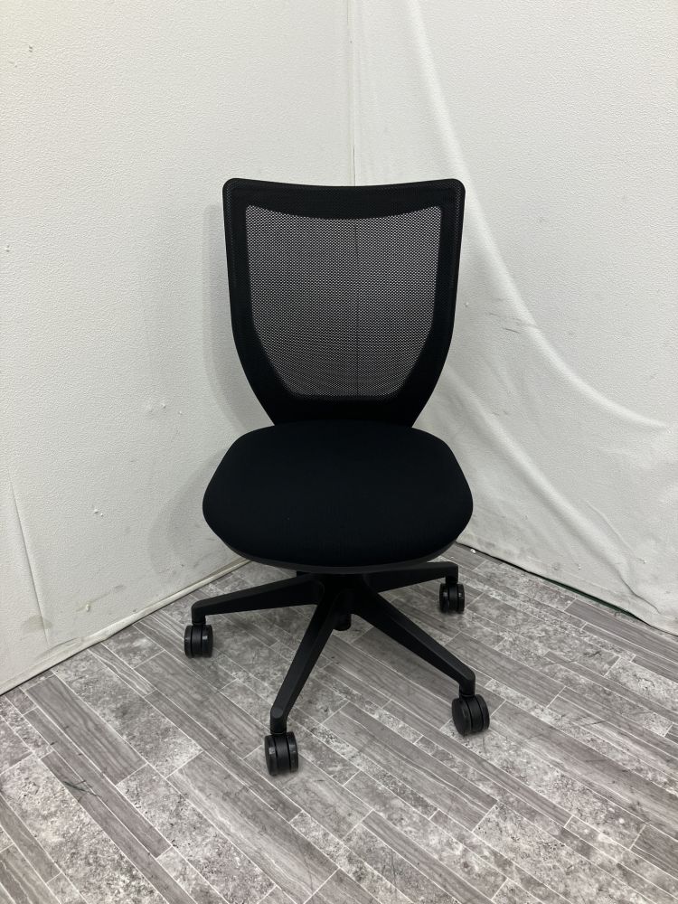 トヨスチール TBMメッシュチェア Black TBMメッシュチェア Black