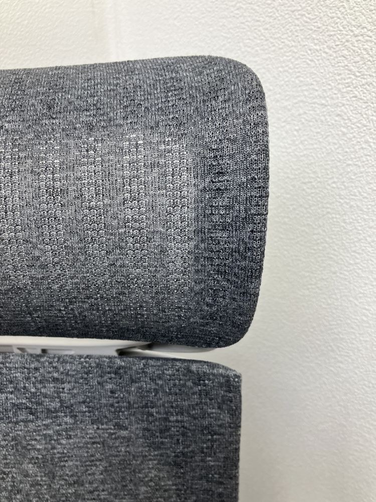 イトーキ ヘッドレスト付き可動肘付きアクトチェア KG-477JE-GNT3 ヘッドレスト付き可動肘付きアクトチェア KG-477JE-GNT3