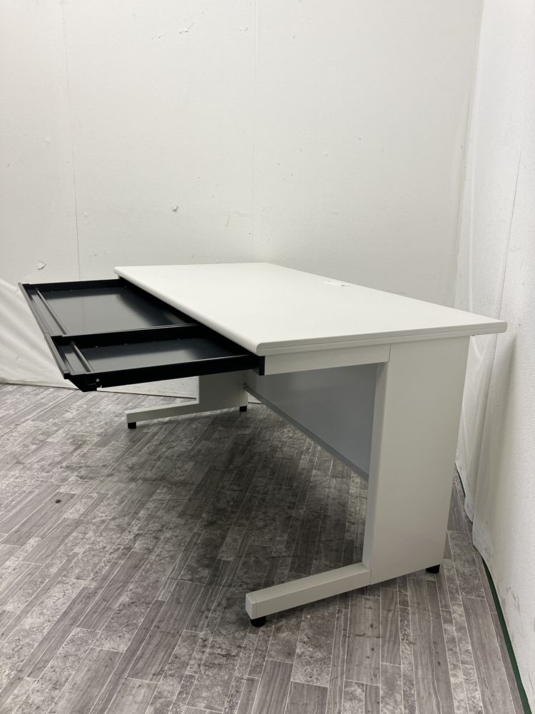 PLUS(プラス) 1400平デスク フラットラインシリーズ/ホワイト 1400平デスク フラットラインシリーズ/ホワイト