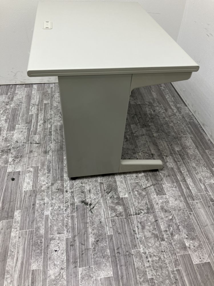 PLUS(プラス) 1000平デスク 1000平デスク