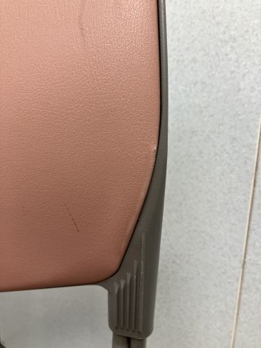 オカムラ スタッキングチェア 8104FX P655 スタッキングチェア 8104FX P655