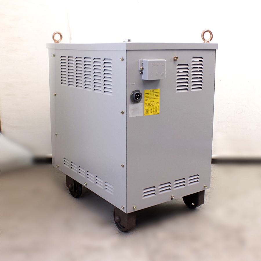 Panasonic/松下産業　 CO2/MAG半自動溶接機　 YD-500KR1 CO2/MAG半自動溶接機　 YD-500KR1